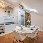 Atico Duplex Con Dos Terrazas Y Solarium En Plena Carrera De La Virgen דירה *