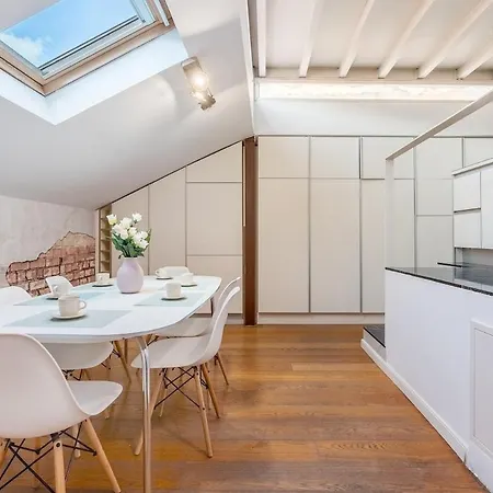 Atico Duplex Con Dos Terrazas Y Solarium En Plena Carrera De La Virgen Apartment