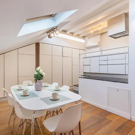 Atico Duplex Con Dos Terrazas Y Solarium En Plena Carrera De La Virgen Apartment Granada