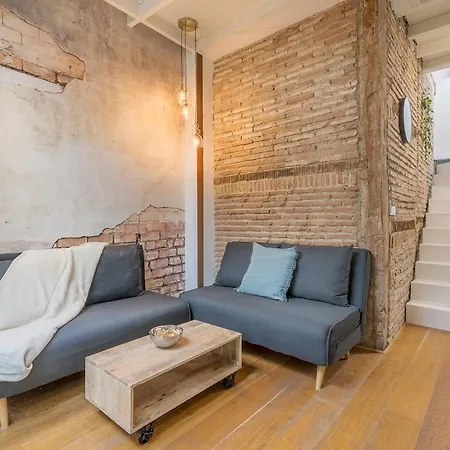 Atico Duplex Con Dos Terrazas Y Solarium En Plena Carrera De La Virgen Granada